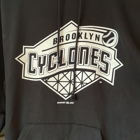 Brooklyn Minor League Baseball Brooklyn Cyclones Hoodie - Picture 2 of 5